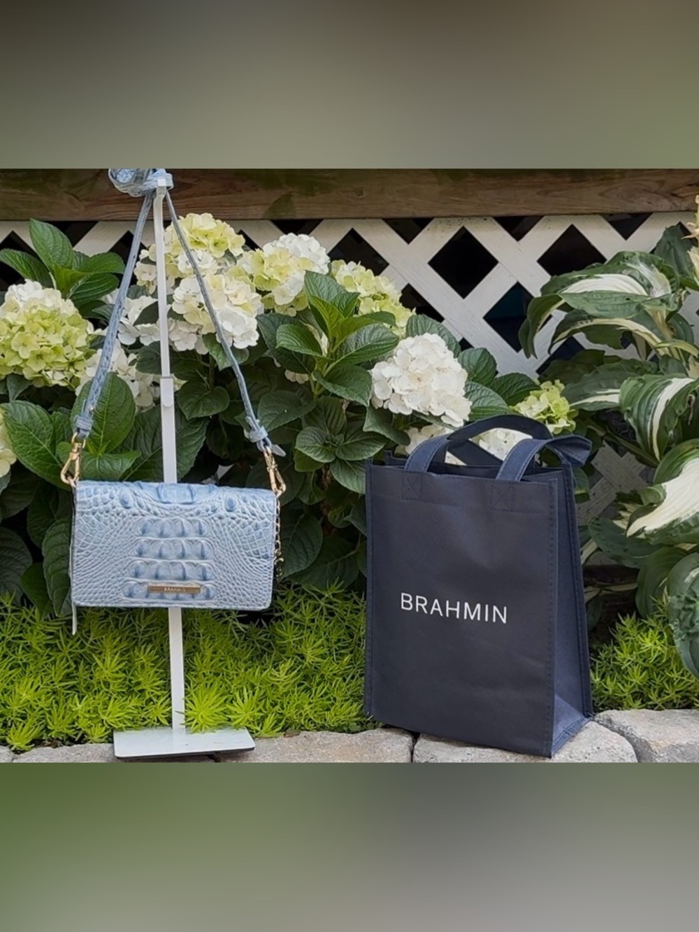 Brahmin Minuette Crossbody Clutch Heavenly Blue Croc Embossed Melbourne Leather - Picture 8 of 9